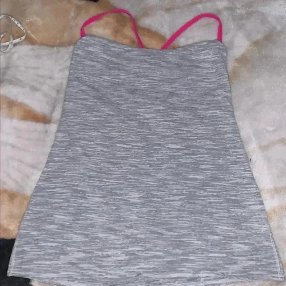 Lululemon dancing warrior strappy tank top